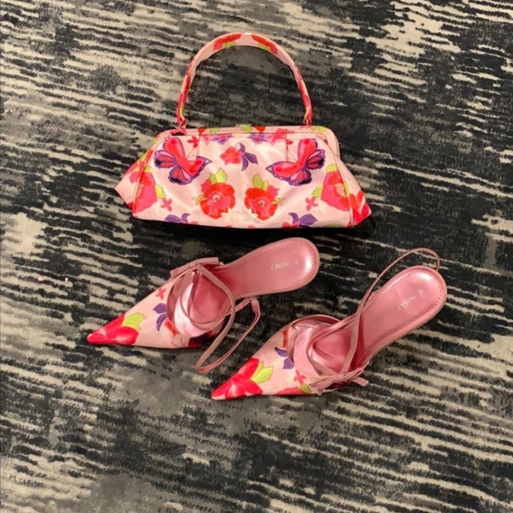 Elegant Pink and Red Heels for a Bold Statement